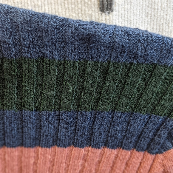 Cropped multi colored sweater - Picture 2 of 8